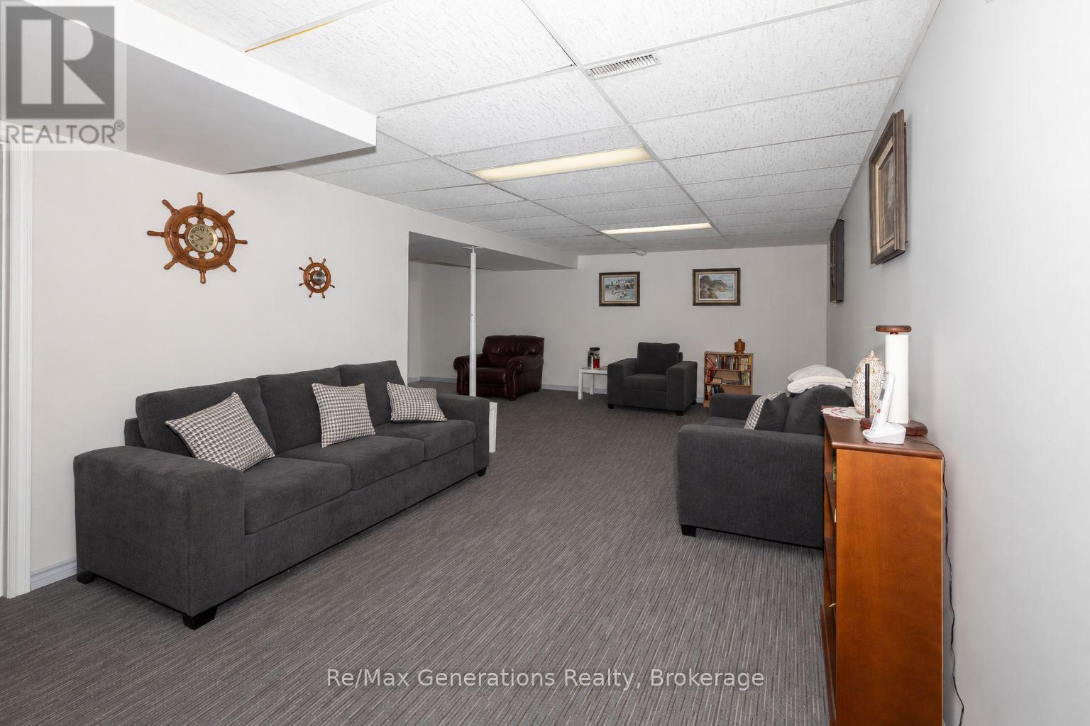 235 MAPLE AVENUE - 23