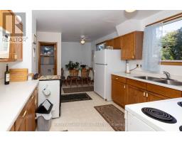235 Maple Avenue, Thunder Bay, ON P7B4V6 Photo 9