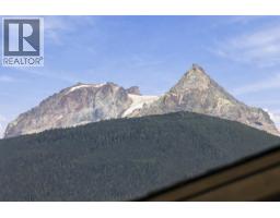 B105 40120 Willow Crescent, Squamish, BC V8B0L7 Photo 22