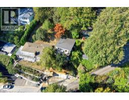 2787 Panorama Drive, North Vancouver, BC V7G1V7 Photo 23