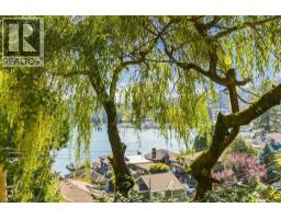 2787 Panorama Drive, North Vancouver, BC V7G1V7 Photo 26
