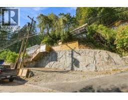 2787 Panorama Drive, North Vancouver, BC V7G1V7 Photo 32