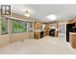 21583 126 Avenue, Maple Ridge, BC V4R2H1 Photo 10