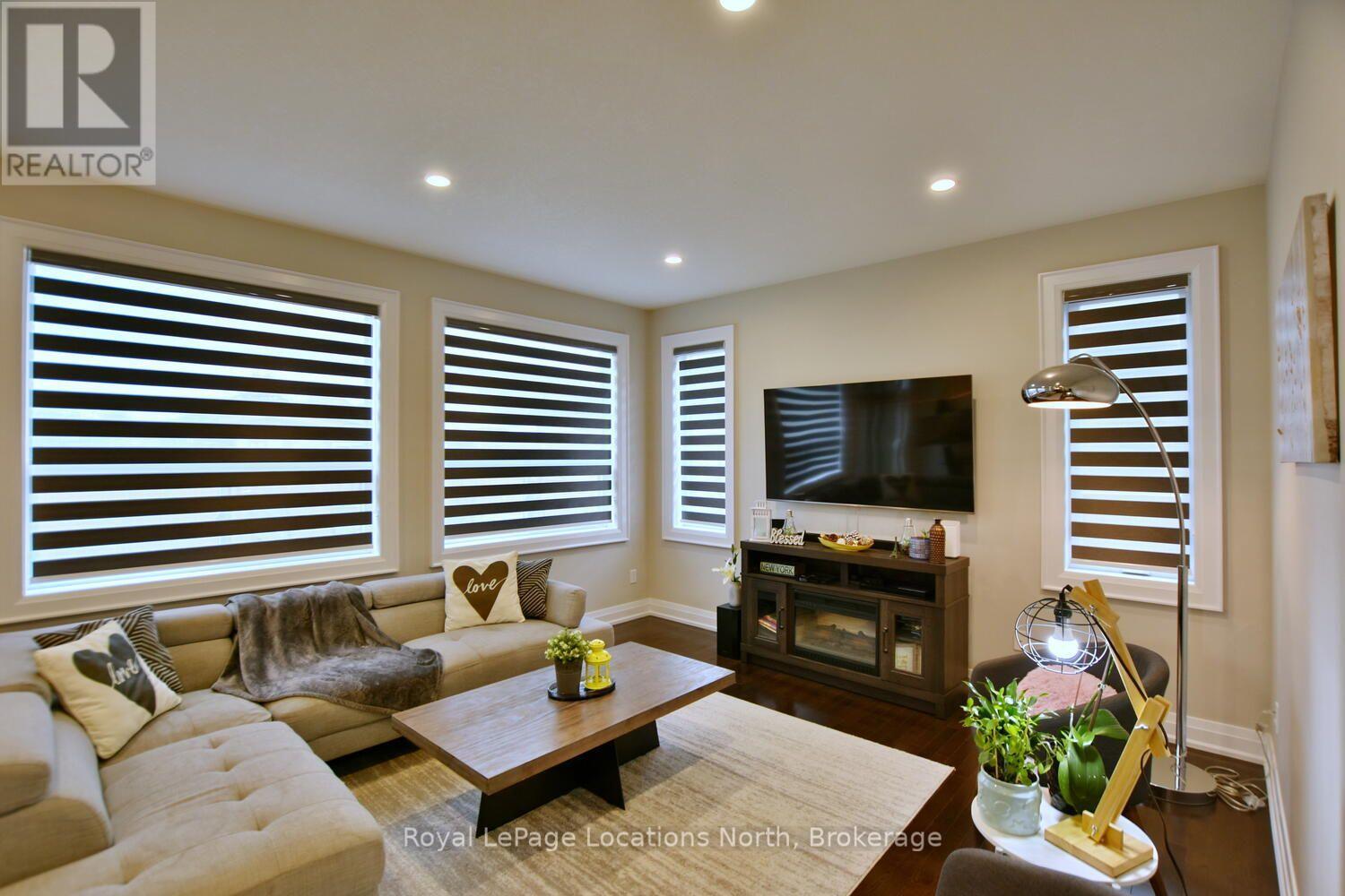 22 PORTLAND STREET, Collingwood — photo 10