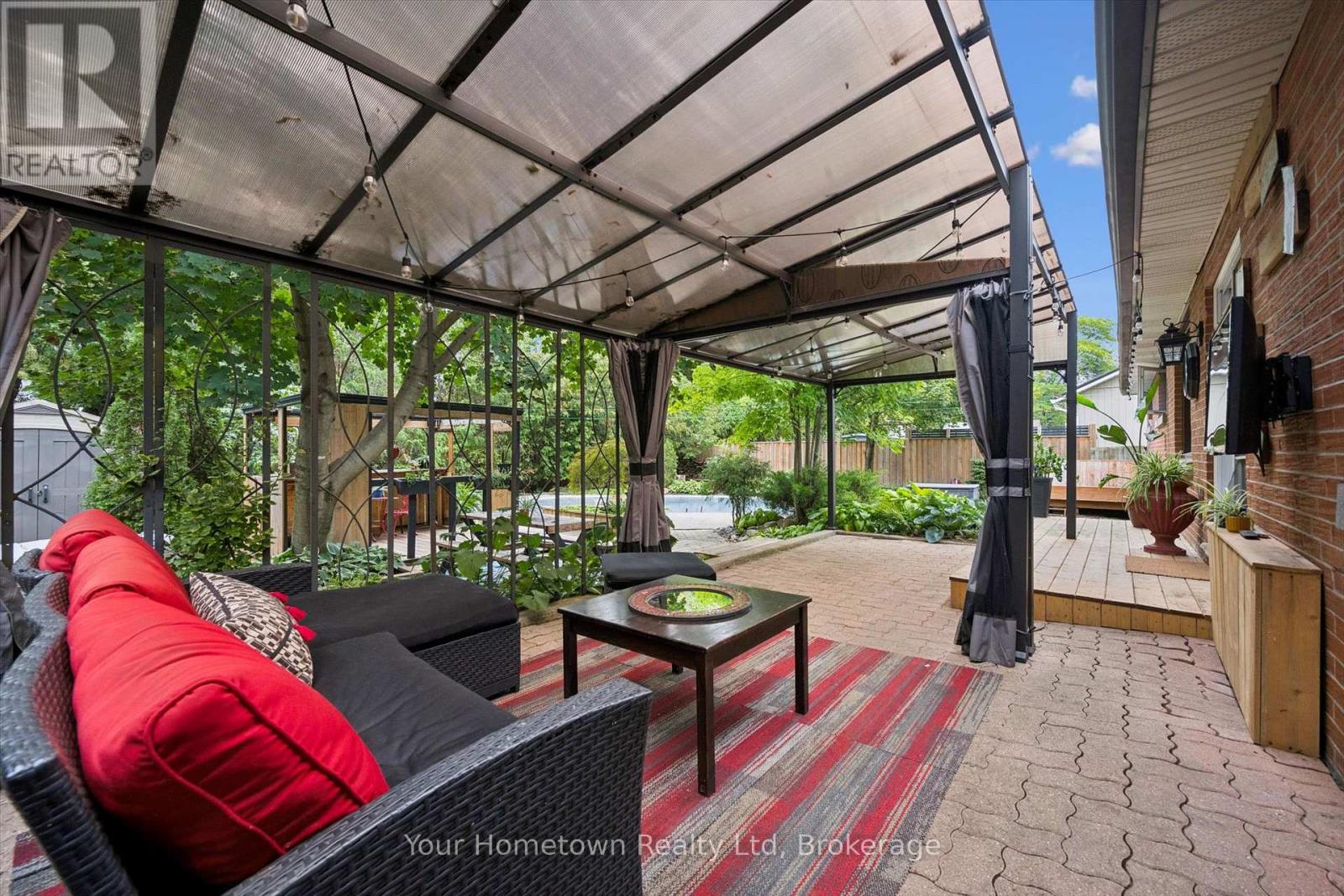 471 GARAFRAXA STREET E - Image 33