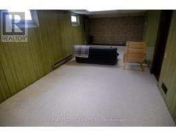 64 Grove Park Crescent, Toronto, ON M2J2C8 Photo 11