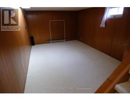 64 Grove Park Crescent, Toronto, ON M2J2C8 Photo 13