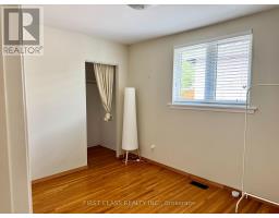 64 Grove Park Crescent, Toronto, ON M2J2C8 Photo 7
