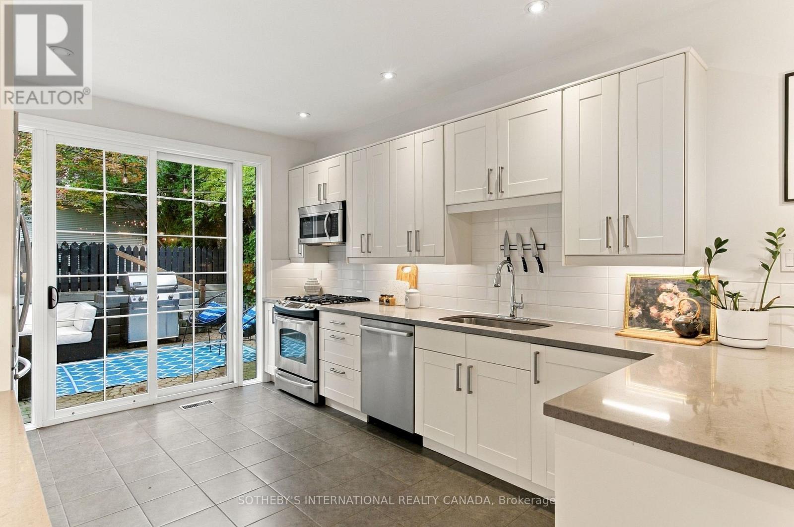 140 SPRUCE STREET - 12