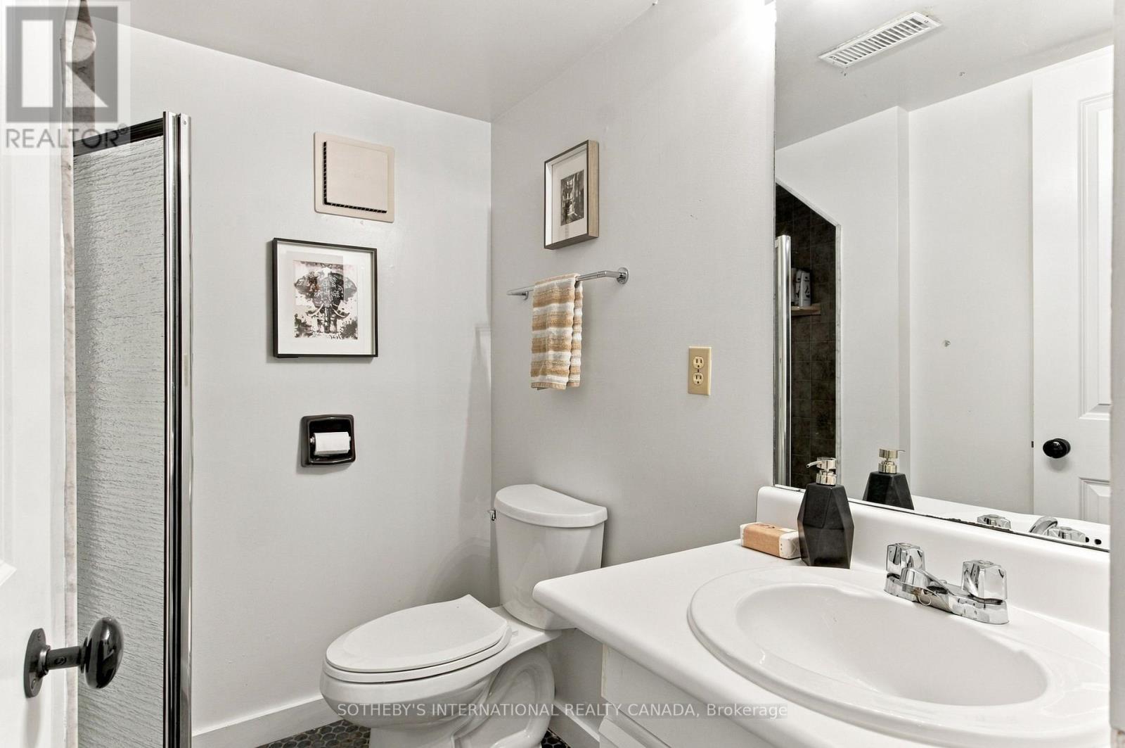 140 SPRUCE STREET - 34