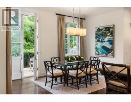Family room - 108 Cheltenham Avenue, Toronto, ON M4N1P9 Photo 13