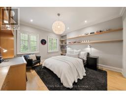 108 Cheltenham Avenue, Toronto, ON M4N1P9 Photo 31