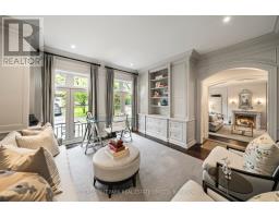 Mud room - 108 Cheltenham Avenue, Toronto, ON M4N1P9 Photo 7
