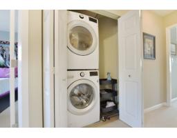 15415 Russell Avenue, White Rock, BC V4B2R5 Photo 22