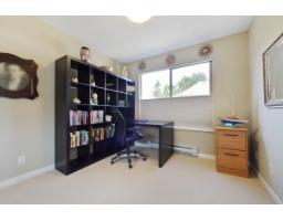 15415 Russell Avenue, White Rock, BC V4B2R5 Photo 20