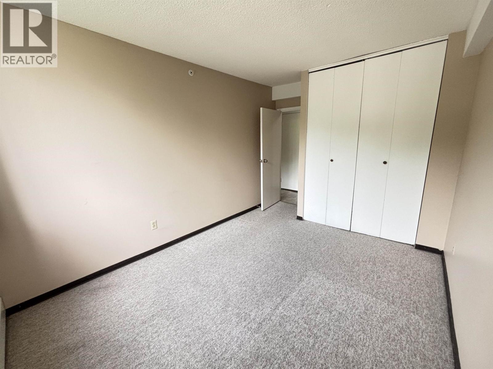 #308 1501 QUEENSWAY - Image 8