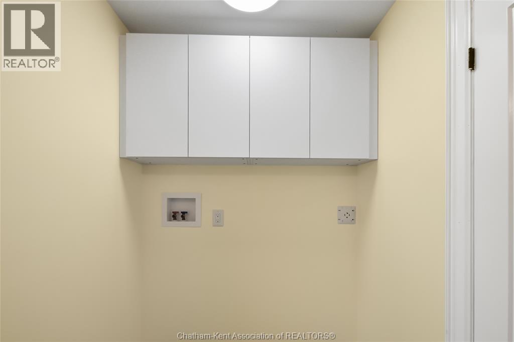 39 Adelaide STREET - Image 36