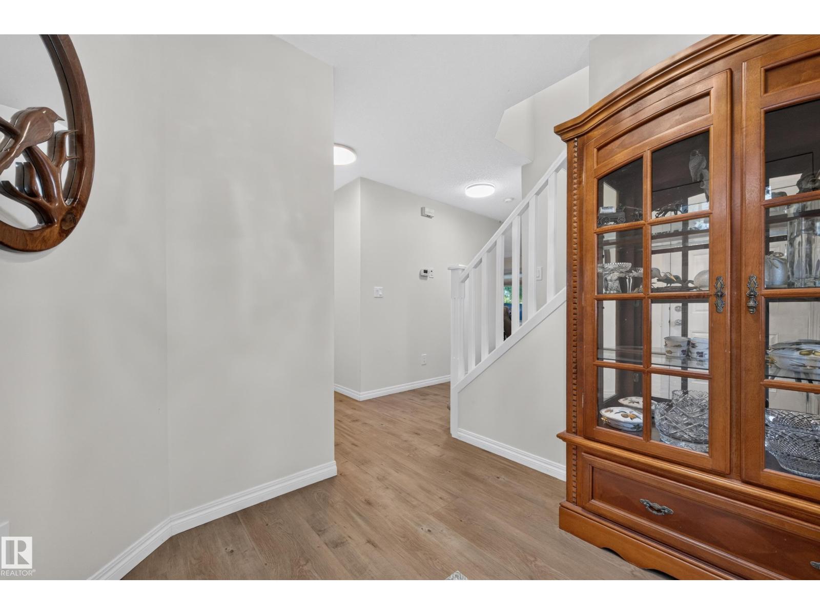 #106 21 Summerwood Dr photo 3 — MLS® E4509706