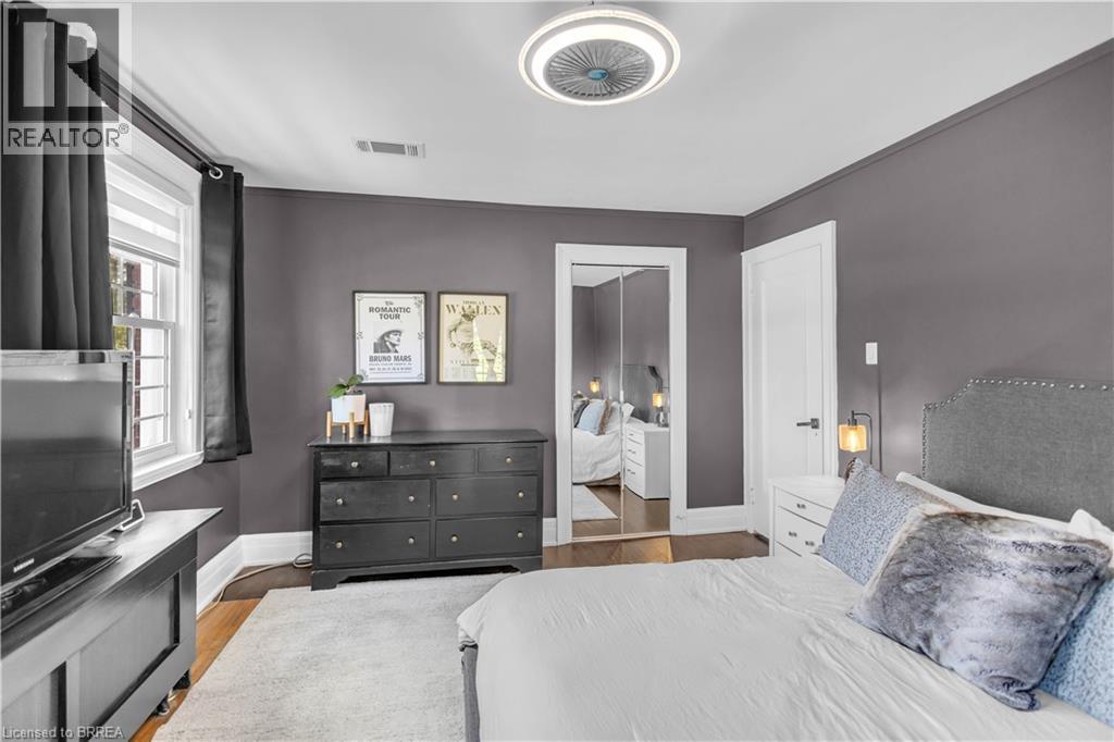 11 HAWARDEN Avenue - Image 21