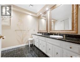 66 Leslie Place, Regina, SK S4S6R2 Photo 32