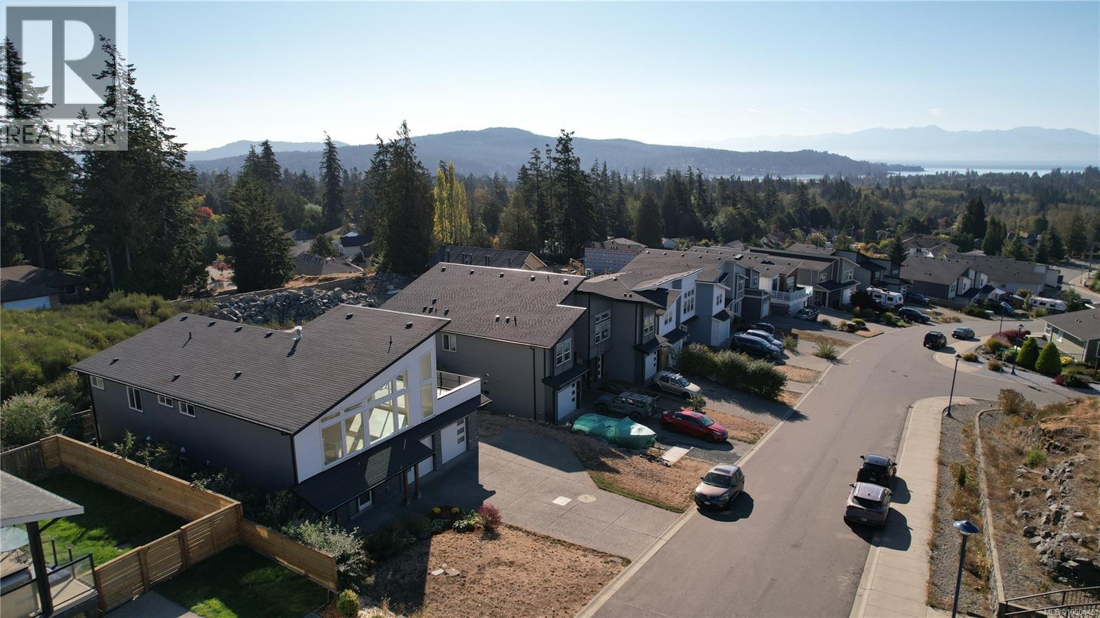 2211 Winfield Dr - 60