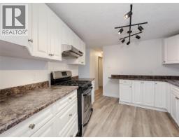 Porch - 39 2587 Selwyn Rd, Langford, BC V9B4V4 Photo 13