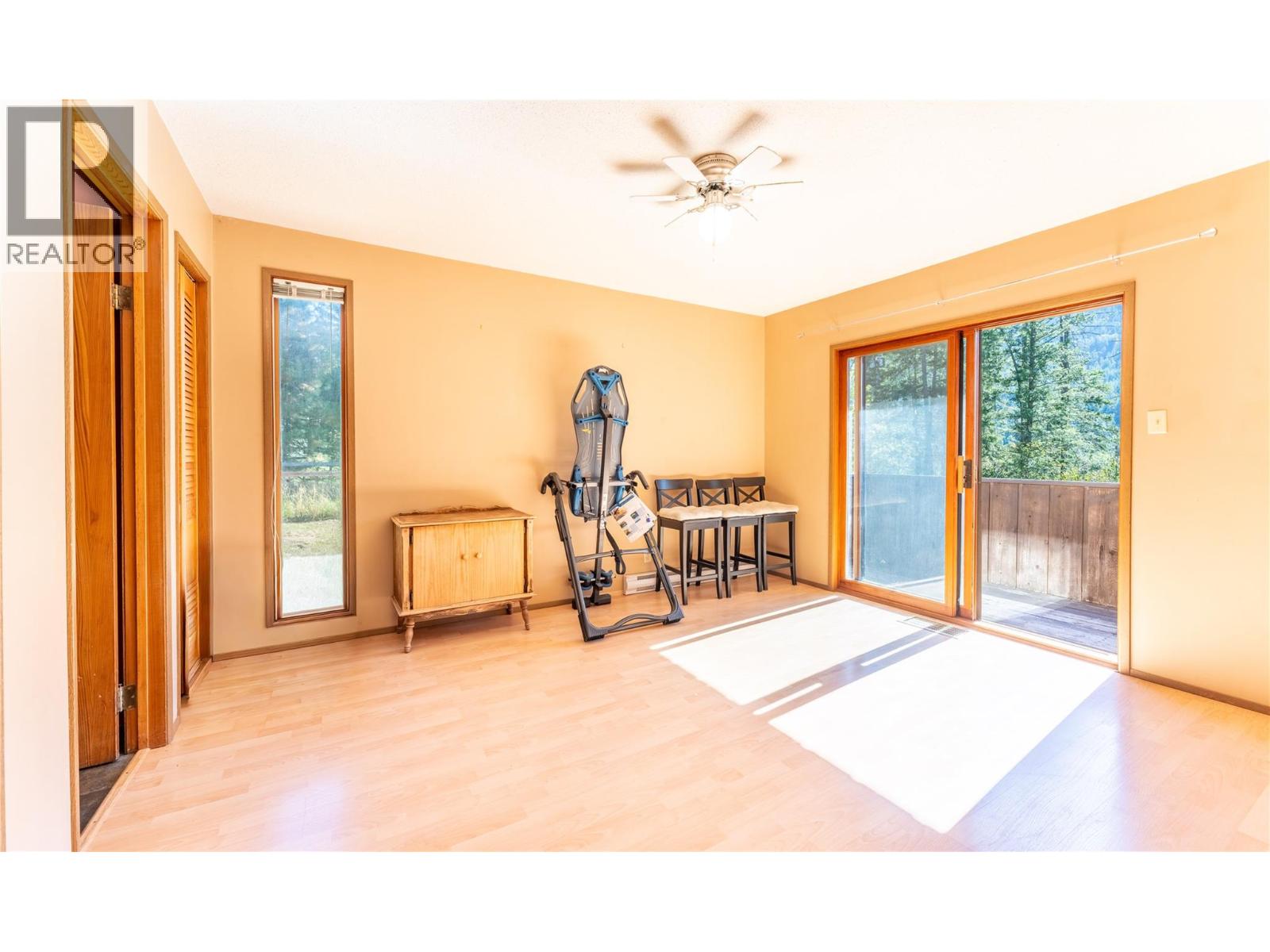 4681 GOAT RIVER  N Road, Arrow Creek