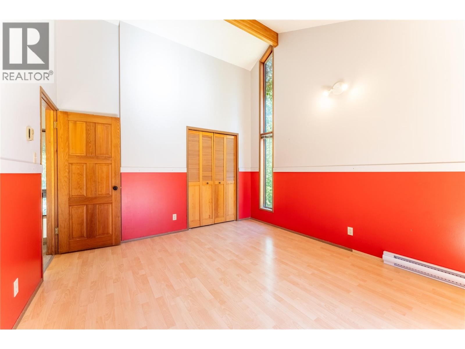 4681 GOAT RIVER  N Road, Arrow Creek