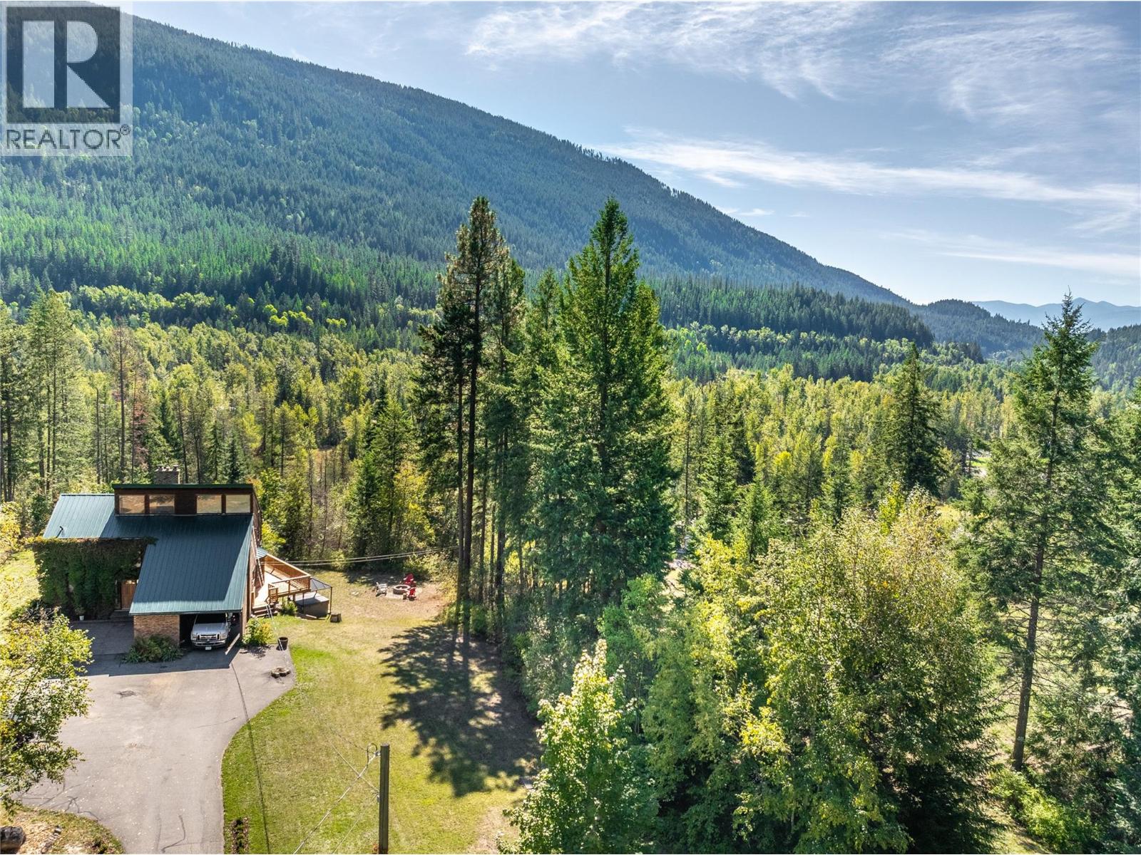 4681 GOAT RIVER  N Road, Arrow Creek