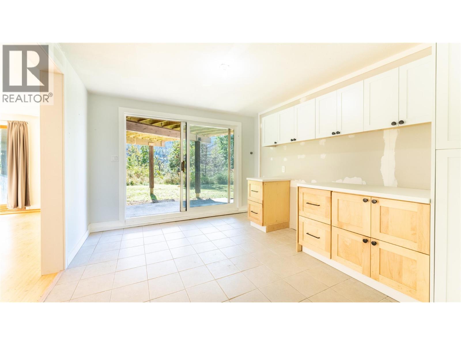 4681 GOAT RIVER N Road - 26