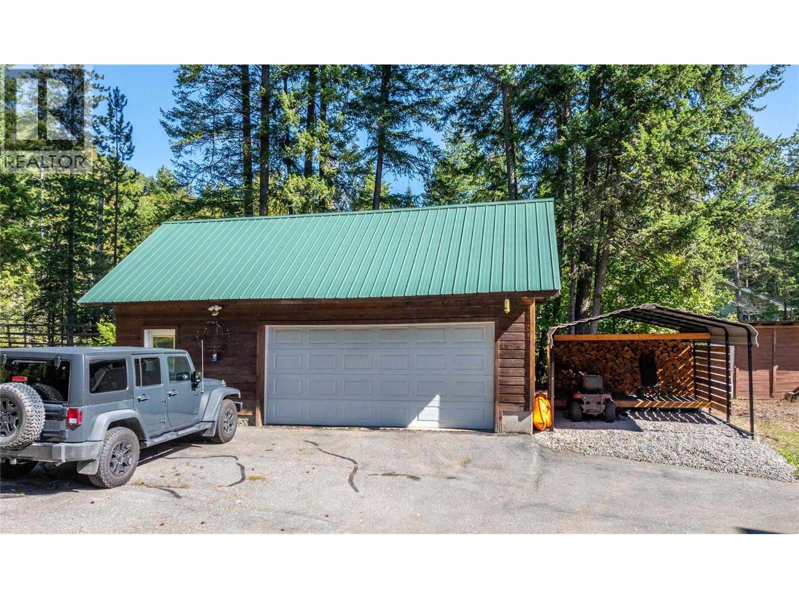 4681 GOAT RIVER  N Road, Arrow Creek