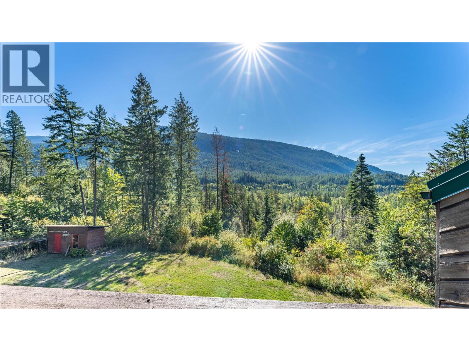 4681 GOAT RIVER  N Road, Arrow Creek