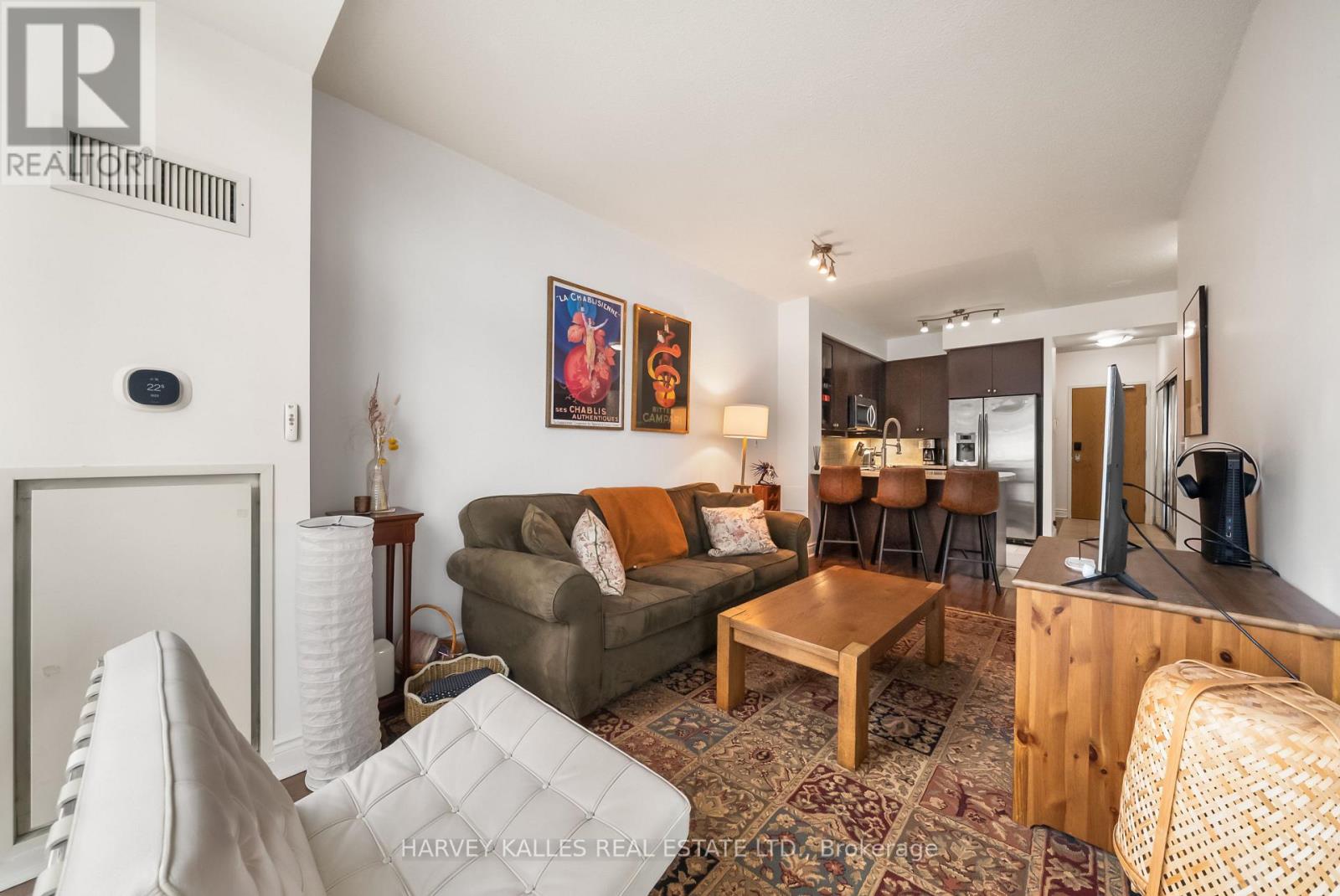 Photo of 602 - 1910 LAKE SHORE BOULEVARD W