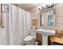 101 - 260 Scarlett Road, Toronto, ON M6N4X6 Photo 25