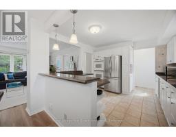2452 Yarmouth Crescent, Oakville, ON L6L2M8 Photo 11