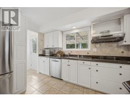 2452 Yarmouth Crescent, Oakville, ON L6L2M8 Photo 16