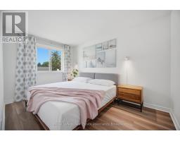 2452 Yarmouth Crescent, Oakville, ON L6L2M8 Photo 18