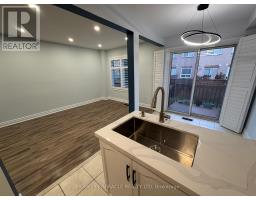 3918 Zenith Court, Mississauga, ON L5N7H7 Photo 8