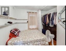 Upper - 2538 Weston Road, Toronto, ON M9N2A6 Photo 12