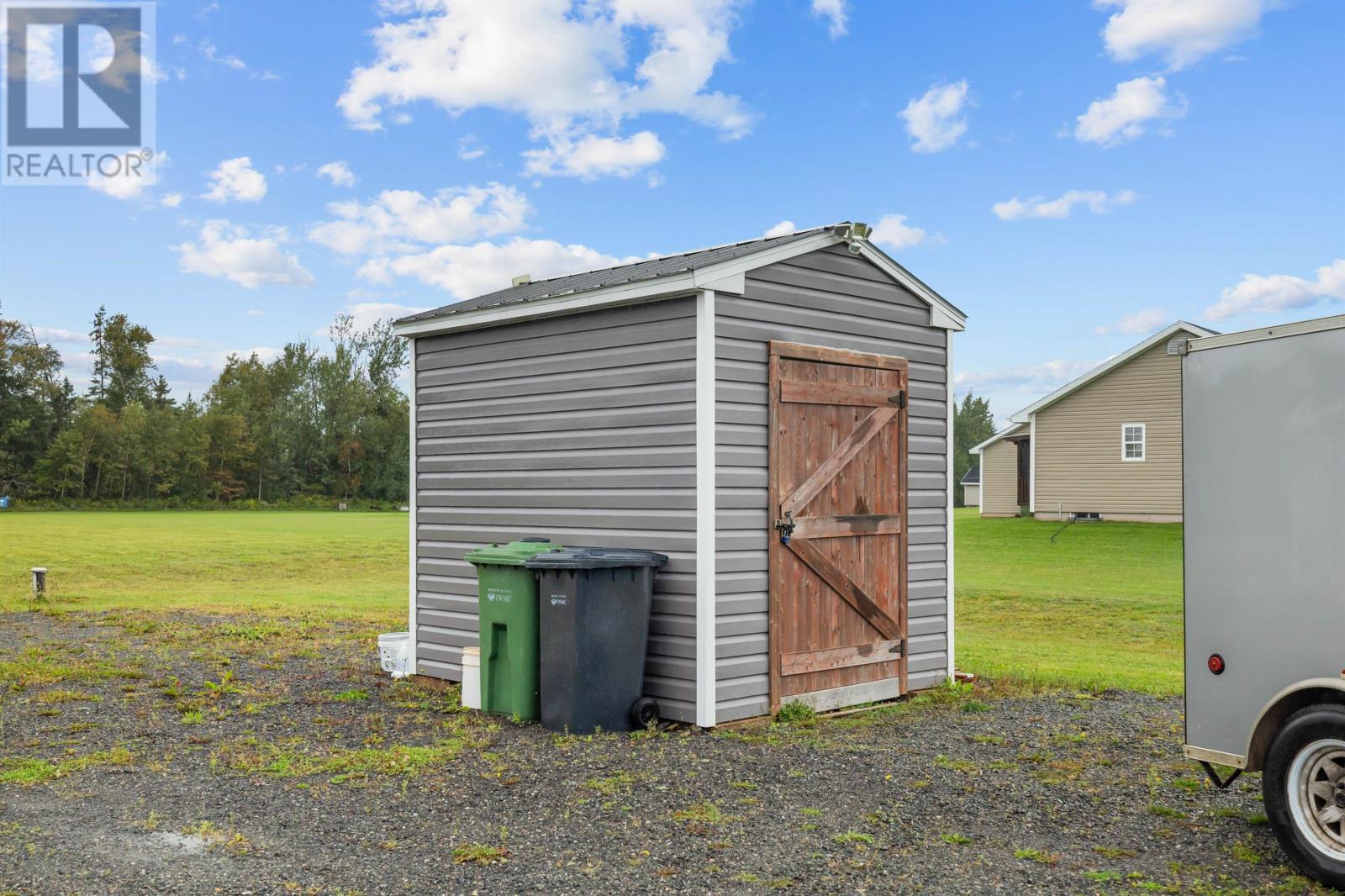 594 Lower Montague Road - Image 40