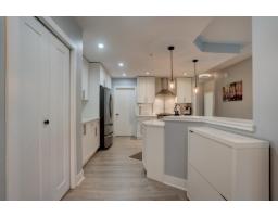 205 16455 64 Avenue, Surrey, BC V3S6V7 Photo 11