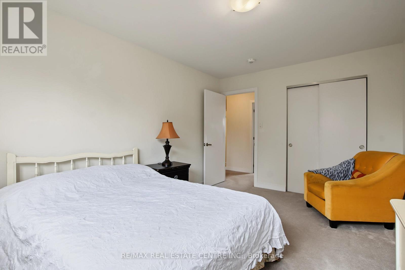 #32 1444 UPPER OTTAWA STREET - 19