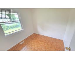 106 Kimberly Crescent, Kitchener, ON N2E1C9 Photo 8