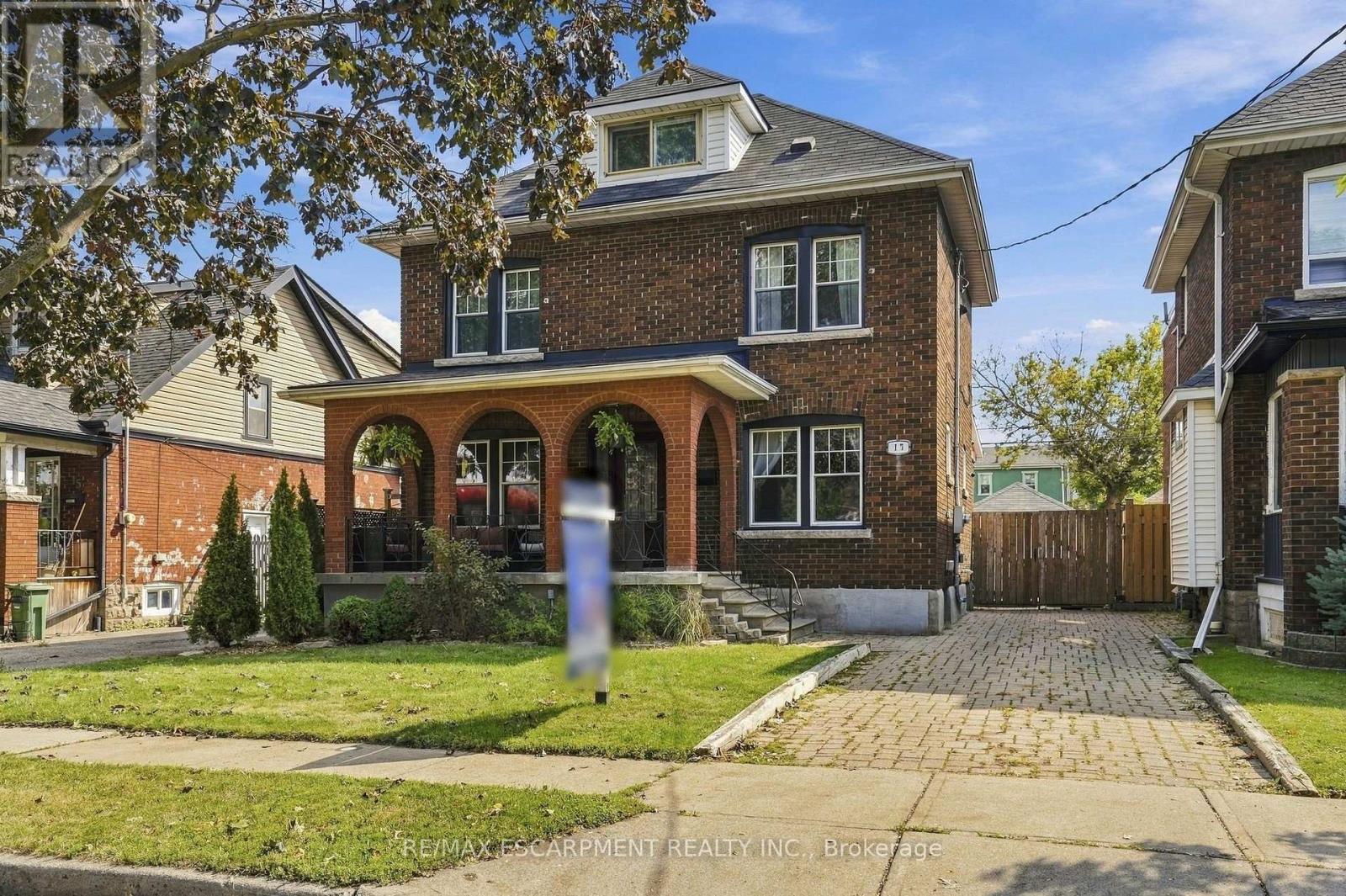 17 TUXEDO AVENUE S - 2