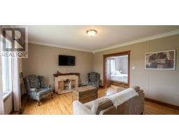 7 Bown Street thumbnail 3