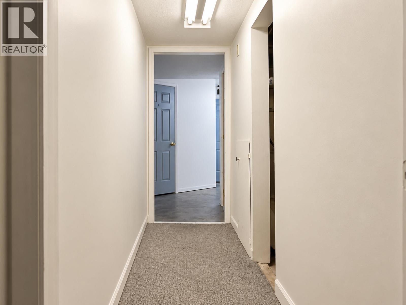 1458-1460 NATION CRESCENT - 26