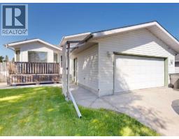 41 Lyons Crescent, Whitecourt, AB T7S1B9 Photo 25