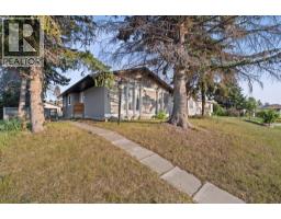 259 Manora Crescent NE - photo 1