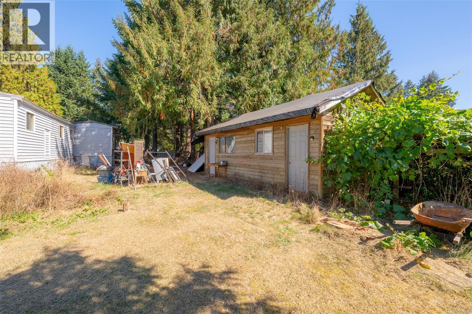 2187 Fishers Dr - Image 10