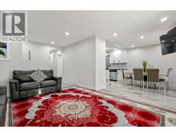 259 Manora Crescent NE - photo 10